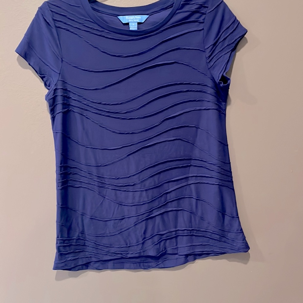 Simply Vera top Size Small